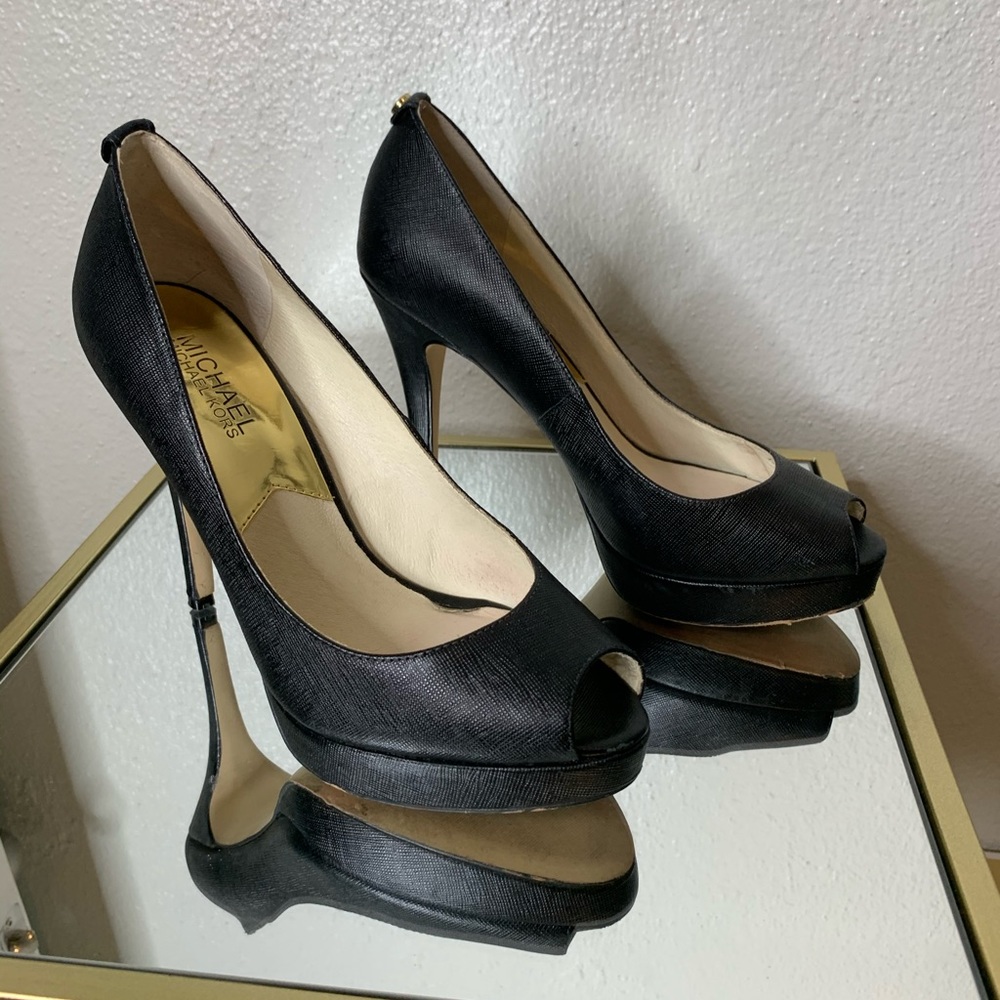 Michael Kors Black Pumps / Heels